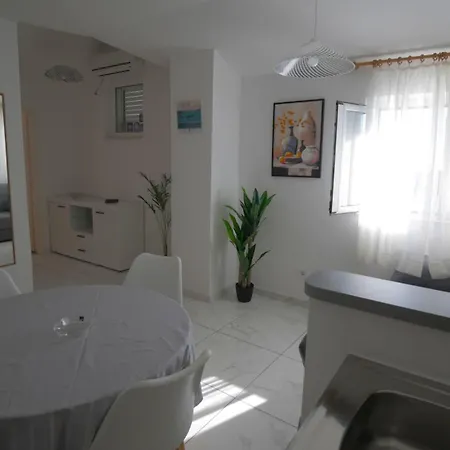 Apartment Blue Horizon